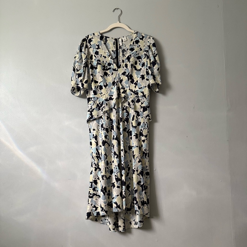 Lewit Ruffle Front A Line Stretch Silk Dress